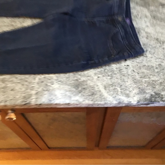 Not Your Daughter Jeans - Picture 9 of 14